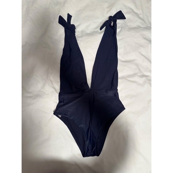 Aerie bathing suit - Picture 2 of 3